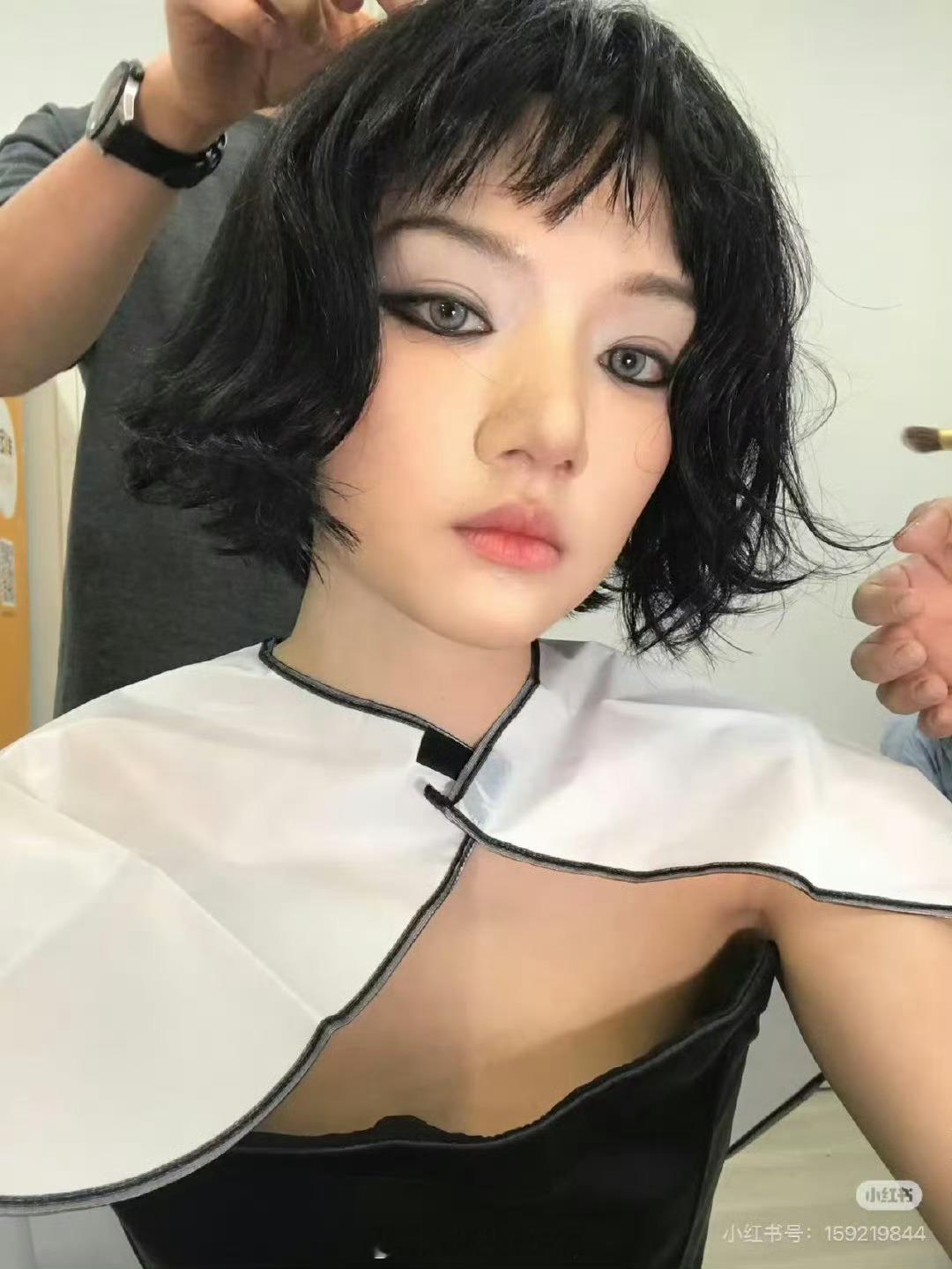 黑化版短发任敏，如何 
