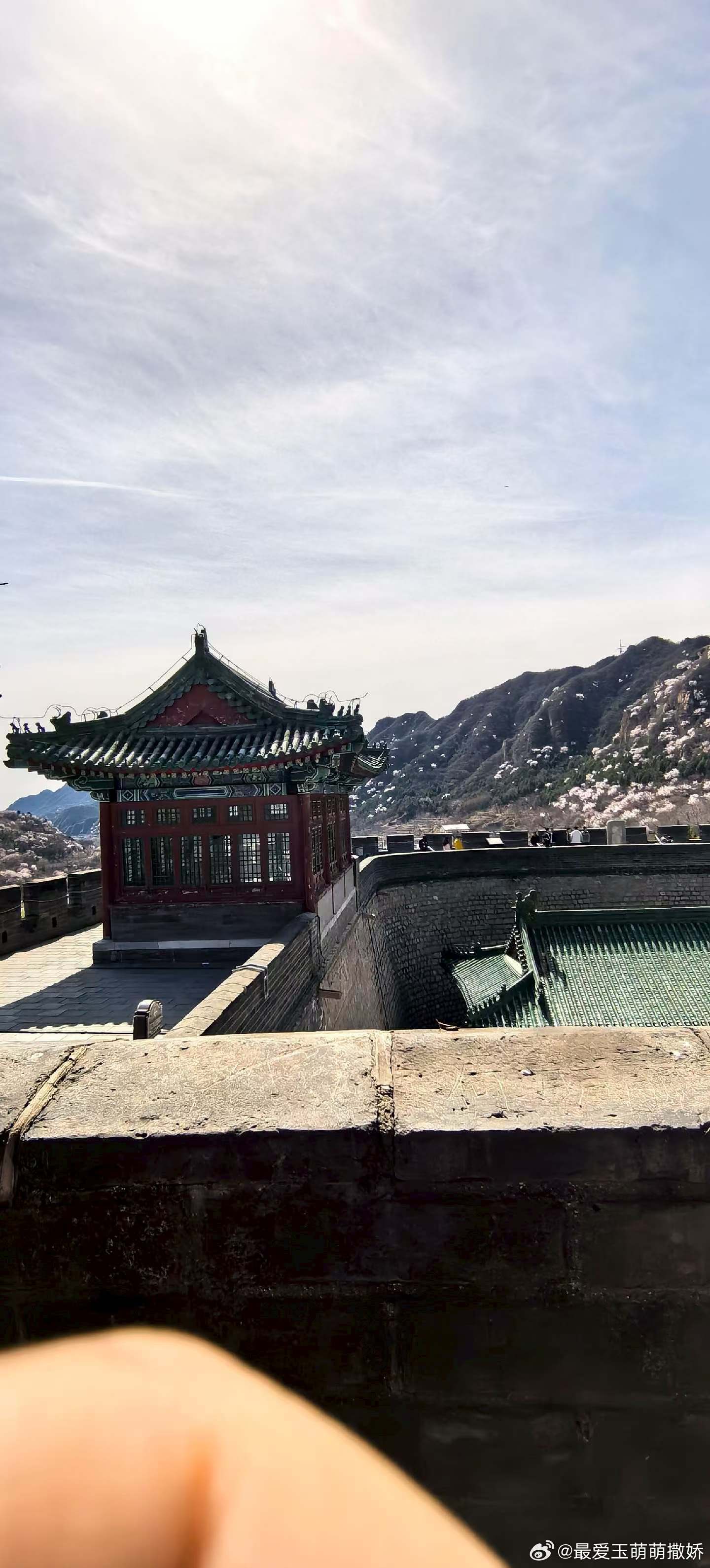 生活手记感情从来都不是突然破裂，而是在细节里慢慢耗尽的。失望一点点堆积，委屈一次