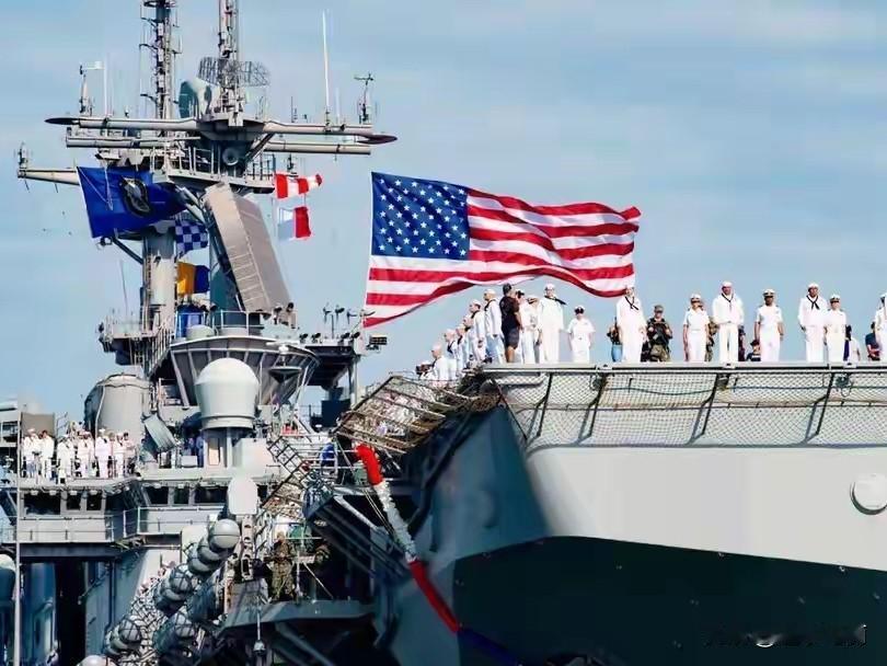 美伊战争是美国和以色列挑起的，美国想要控制伊朗石油经济，以色列想着要成为中东第一