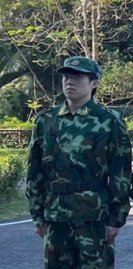 我来存档一些军训的两小只🫳🏻 