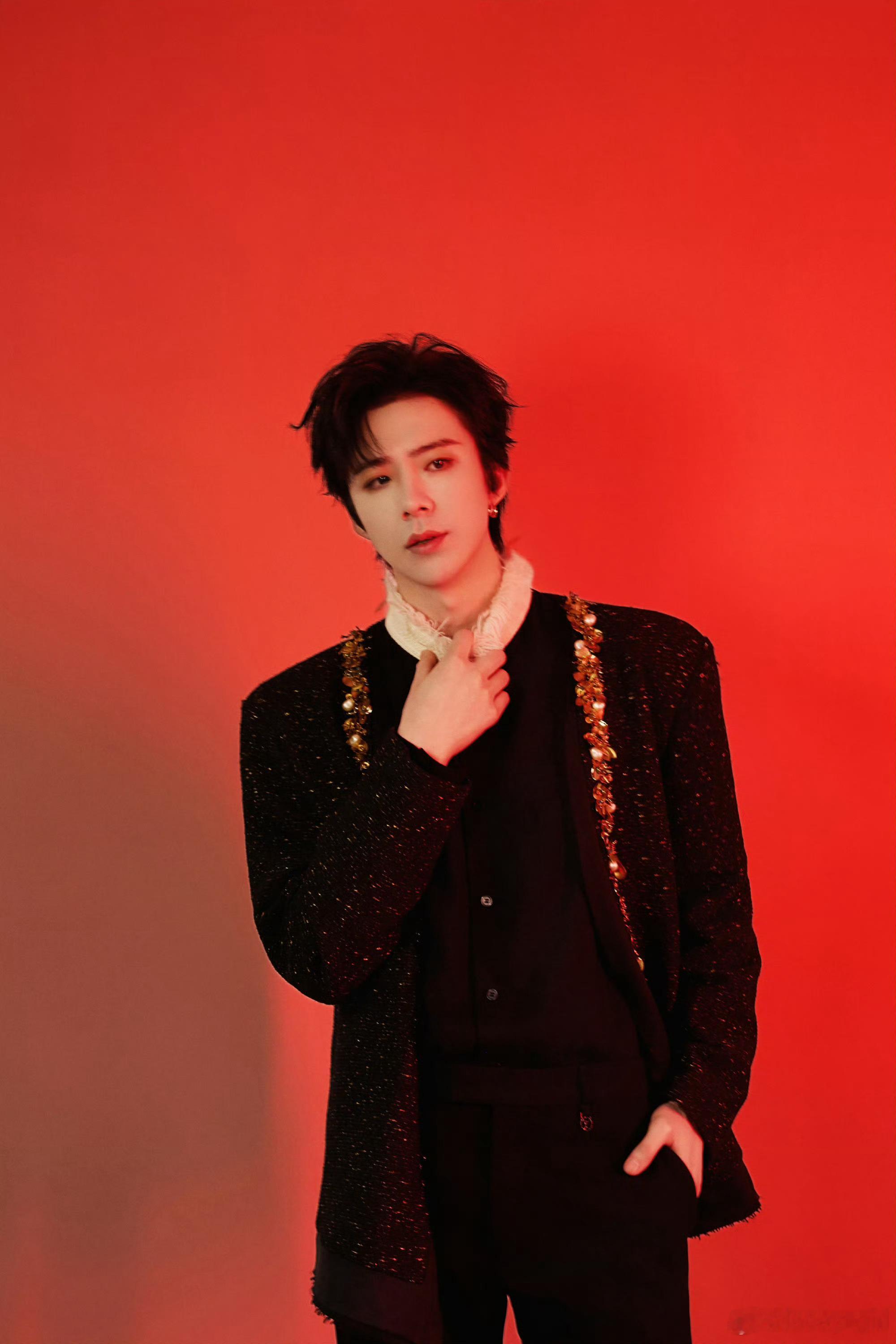 刘宇宁的2025巡演 🐾刘宇宁玫瑰丛生 🐾摩登兄弟 清晨一句早安，送给最棒的