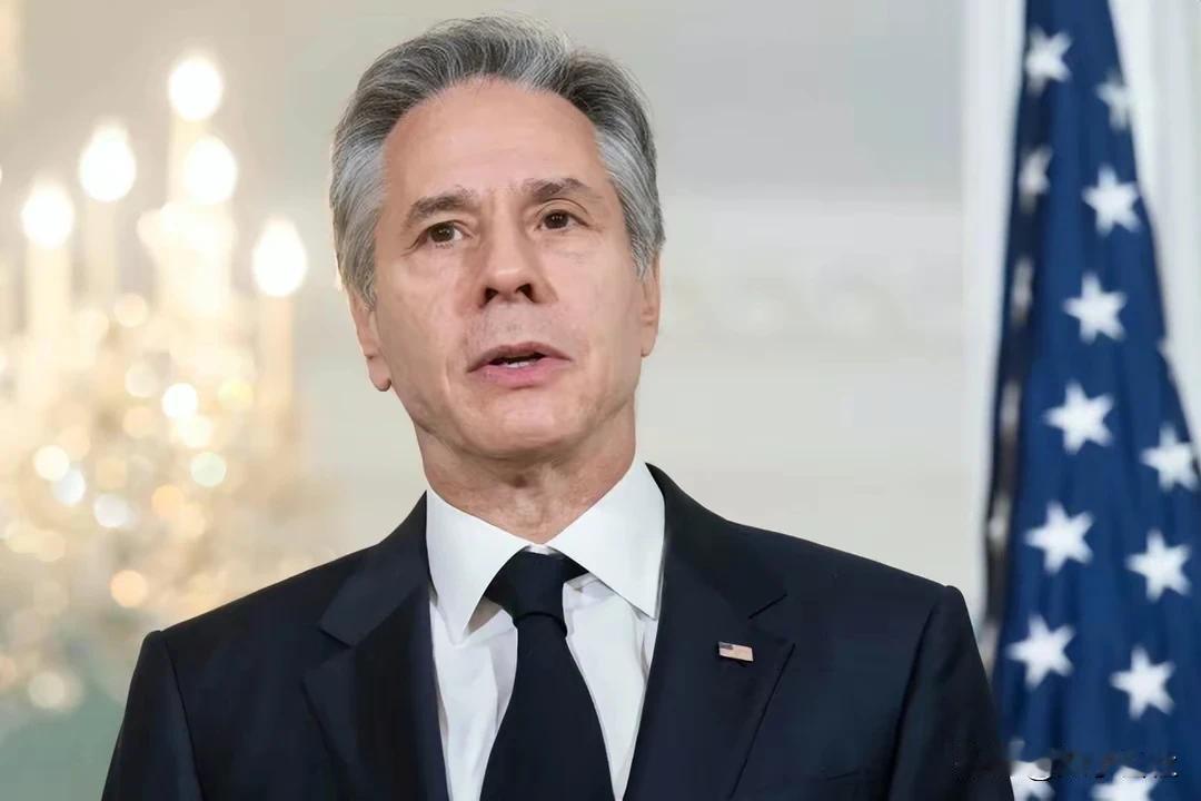 这事有点严重，刚离开中国就说这话。
美国国务卿布林肯日前接受美国全国公共广播电台