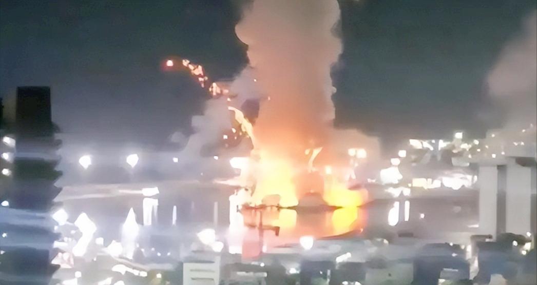 美国还是动了真格了，就在两天前马杜罗刚撂下狠话，八成美国人都不想再趟越战那样的浑