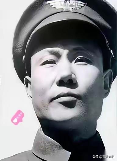 杨春甫的仕途。1958年，他坐上了沈阳市委第一书记的位子，那年他47岁，正是年富