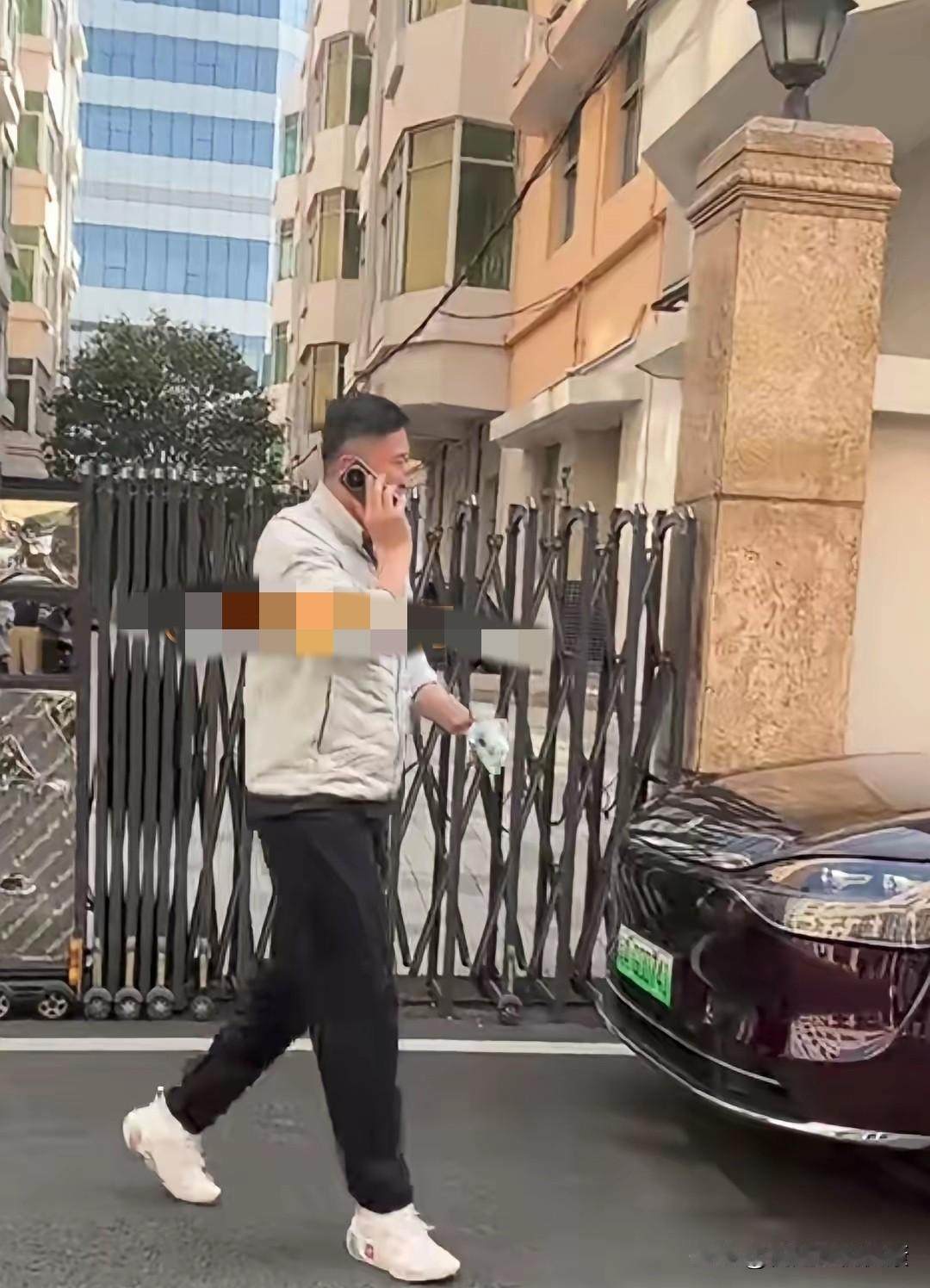 徐杰伤情敲定！骨头无碍但旧伤复发预计休战2-3轮，广东战天津后场遇考验！
 
广