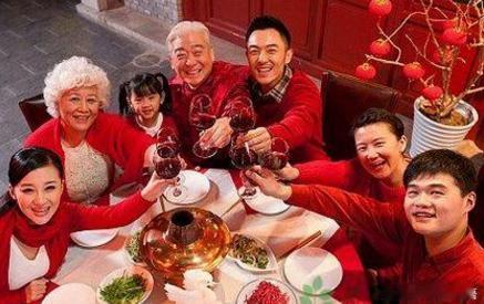 春节的前世今生：从先秦岁首到现代盛典的变迁

春节，作为中华民族最重要的传统节日