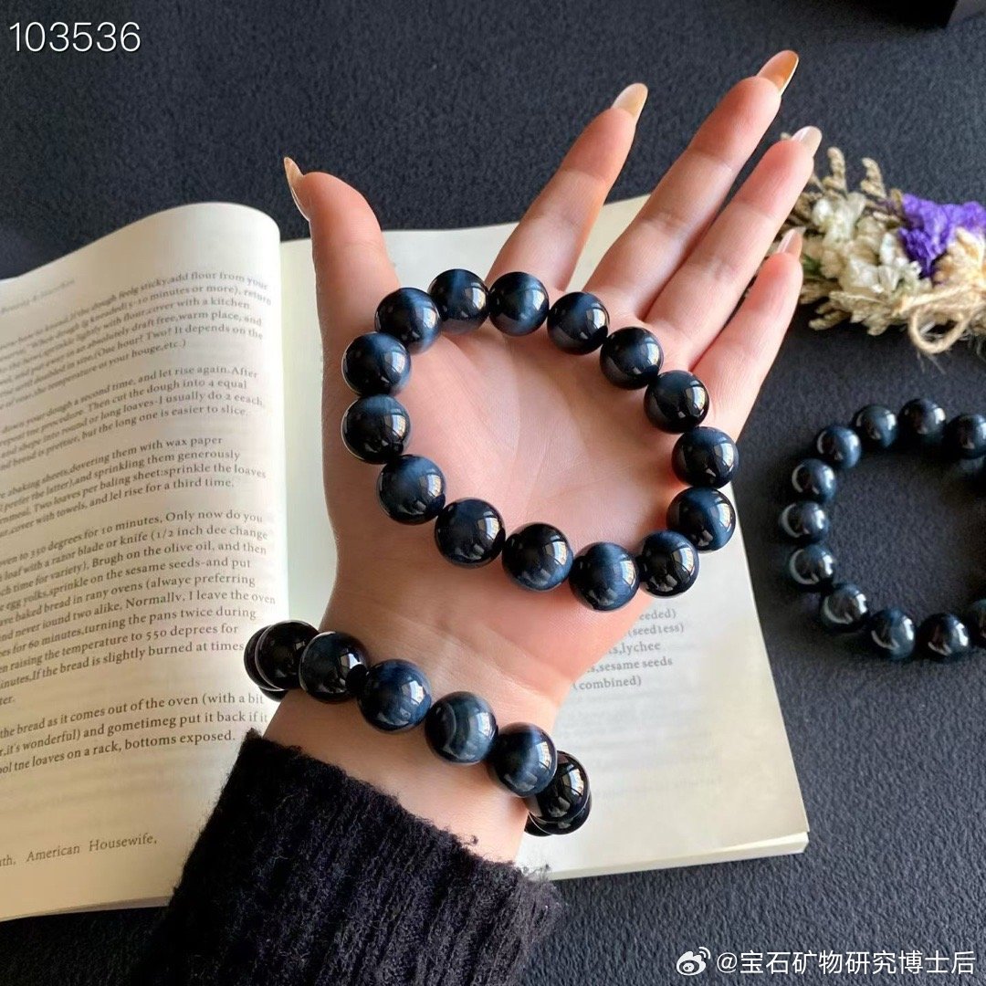 现在很多家长都在卷娃，就算卷上个双一流大学，甚至是双一流大学的研究生，其实大部分
