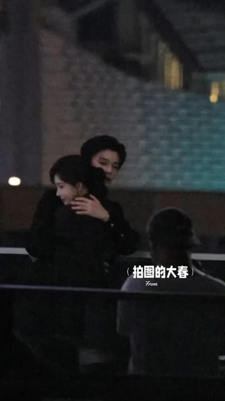 丁禹兮孟子义熟男熟女的拥抱，好正的熟男熟女味儿[捂嘴哭] ​​​