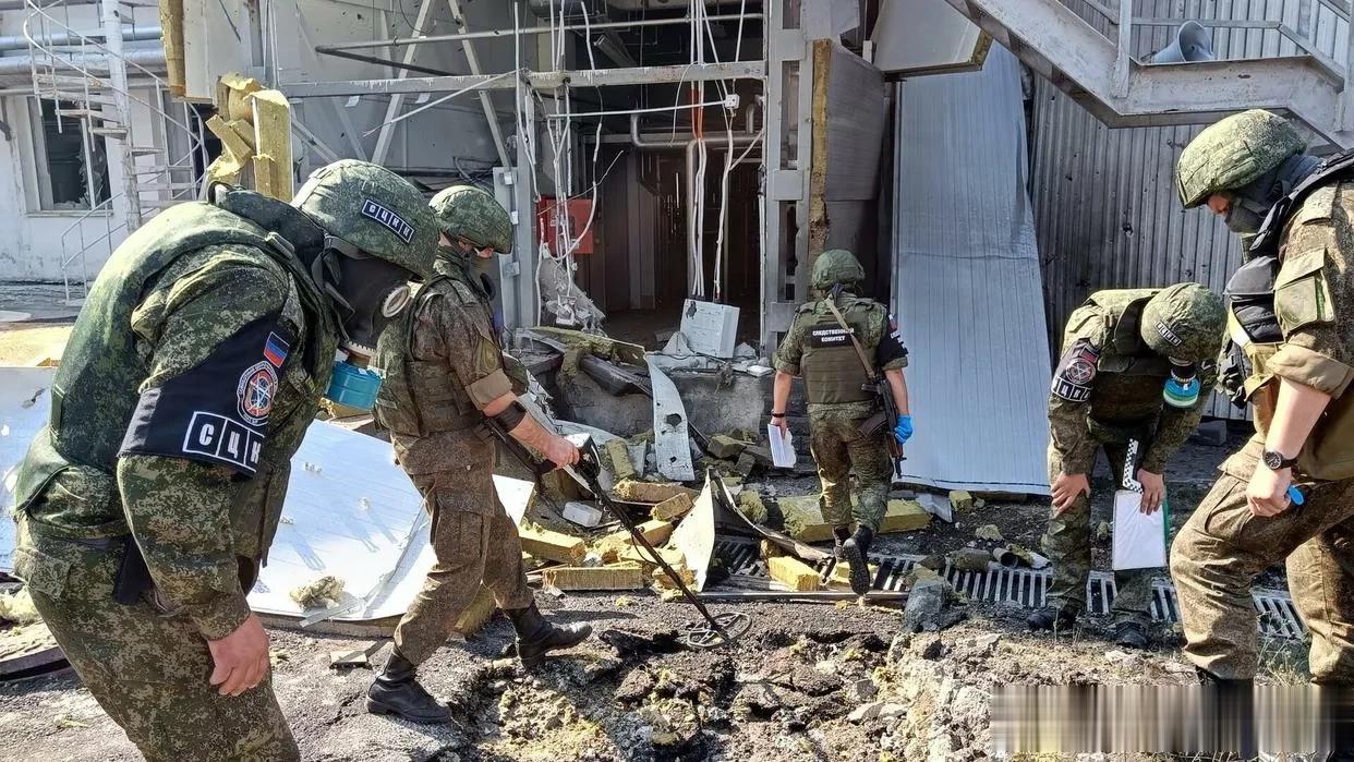 美国前情报官员称乌克兰为“脏水坑”

来源:俄罗斯卫星通讯社

美国前情报官员斯