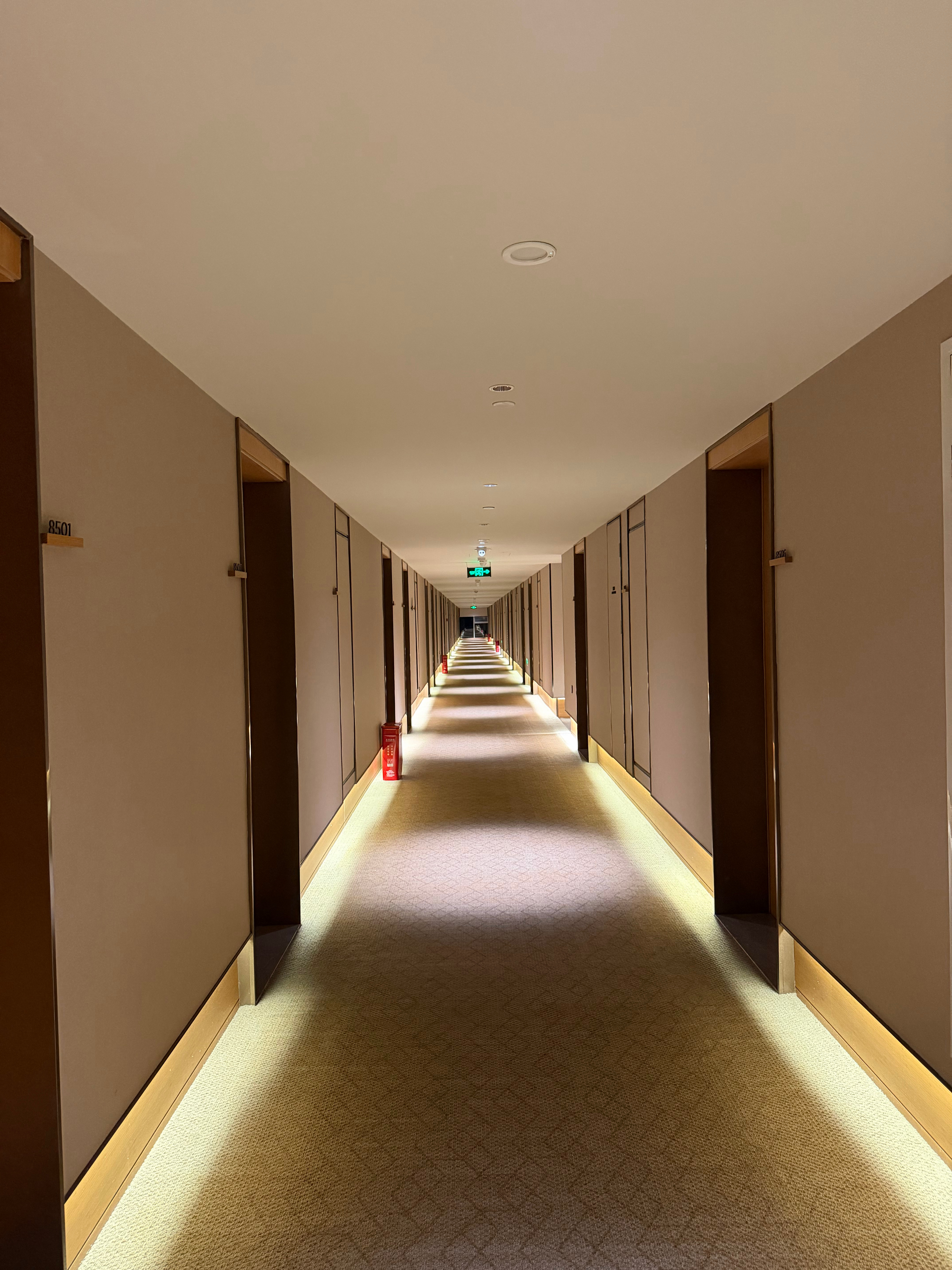 嗯，直接给我弄最后一间….. 成都·全季酒店(成都龙泉经开区汽车城店)
