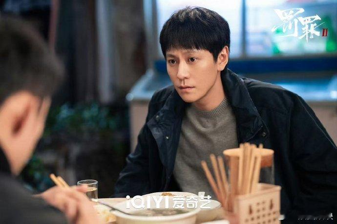 有人两肋插刀有人两肋捐肾《罚罪2》秦枫对搭档的守护，堪称“两肋捐肾”级别！为救兄