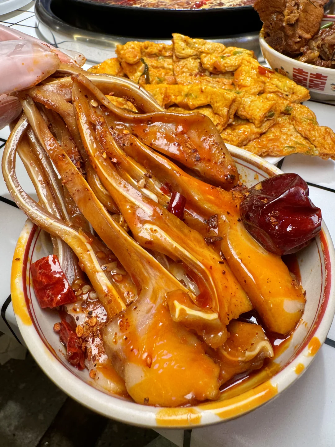 在北京！！！一碗伟大的火锅耙猪耳！！香哭了😭