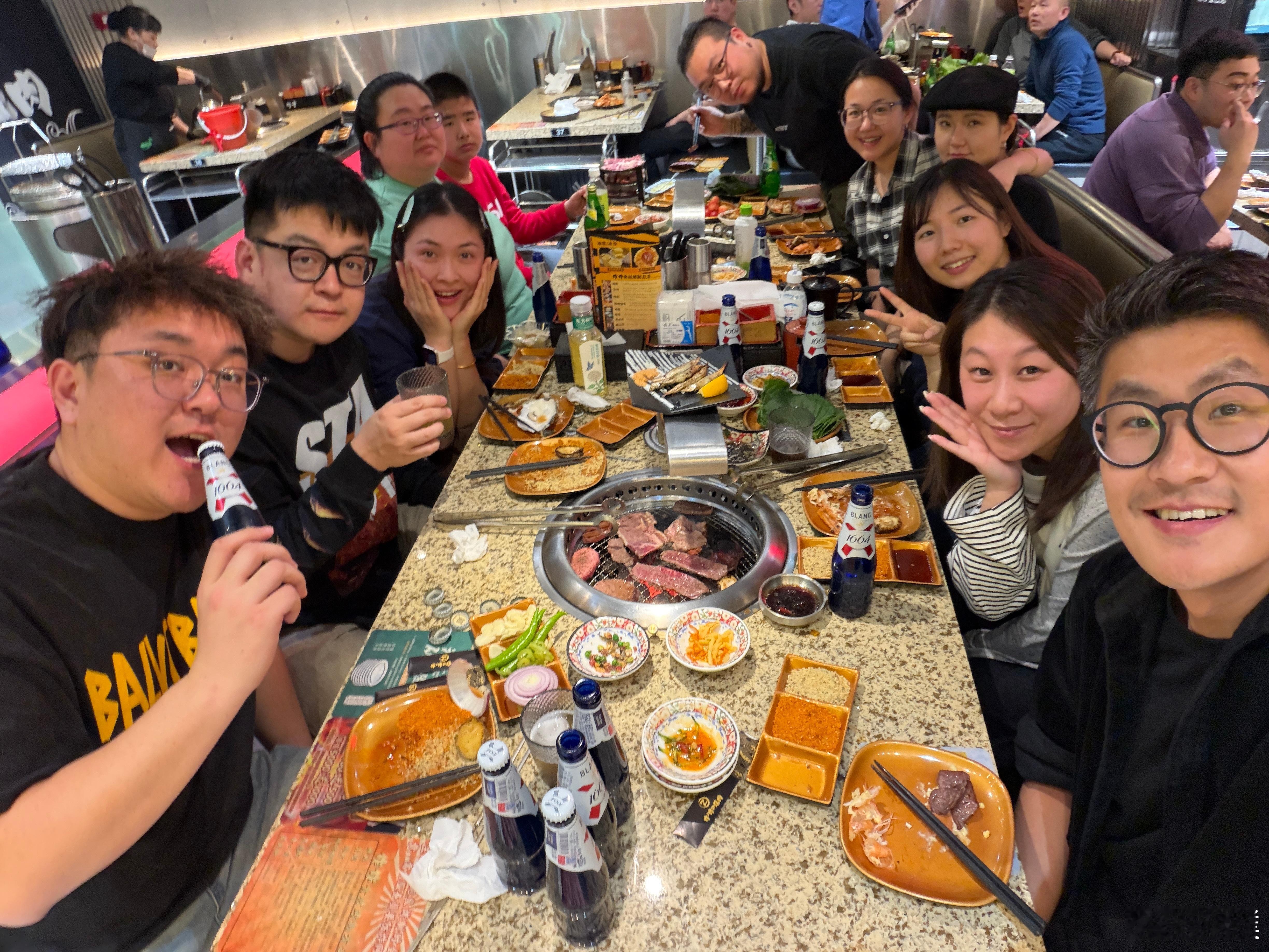 纯吃喝的一周太快乐了！亲爱的同事们新年快乐，三月再见！🧧 