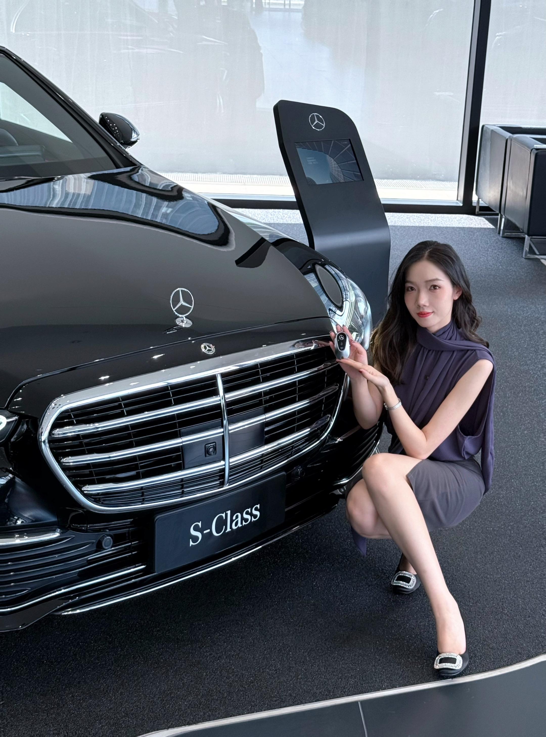 你是我见过最美的德国女孩。