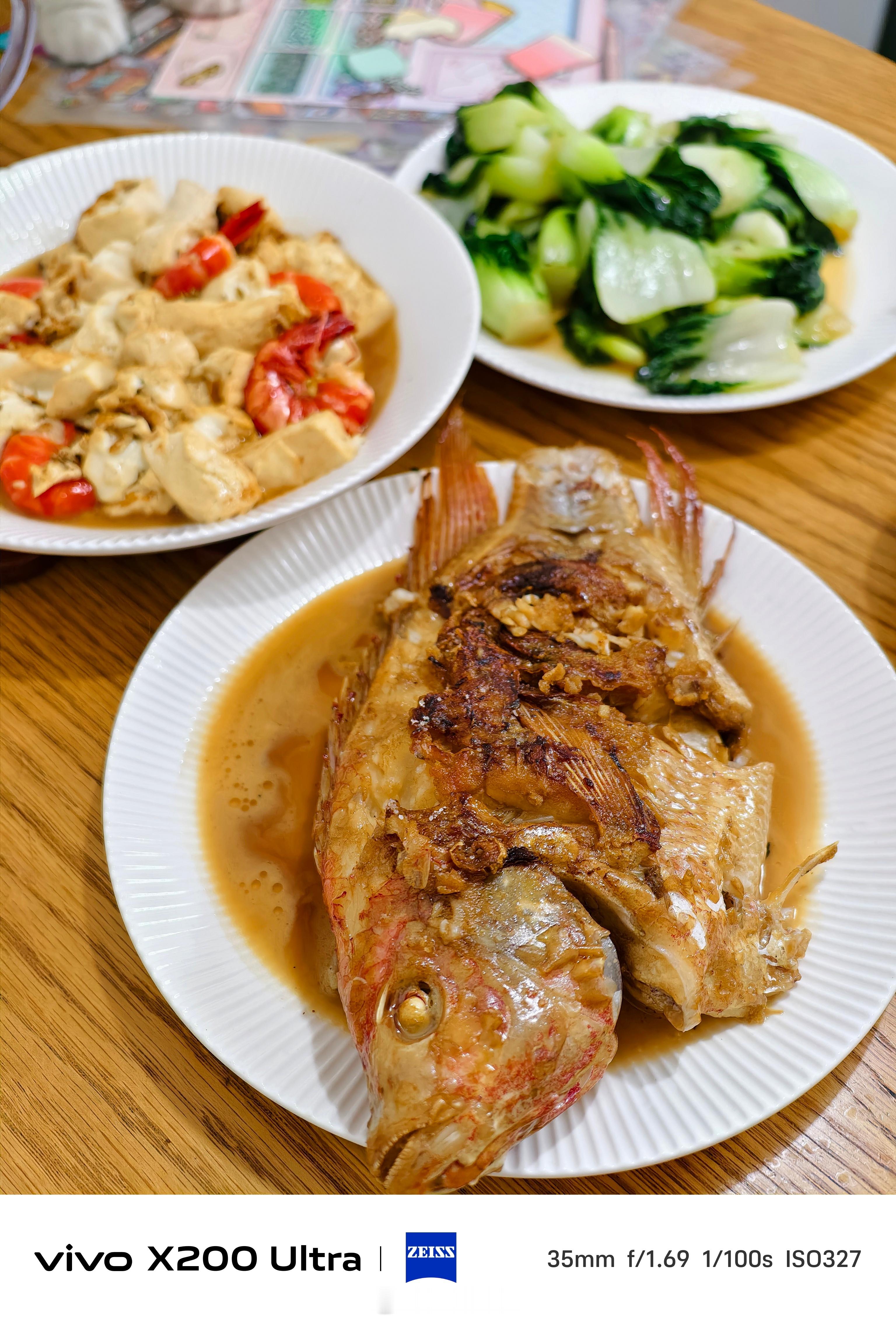 平平淡淡的广东菜晚餐两个人感觉吃不完