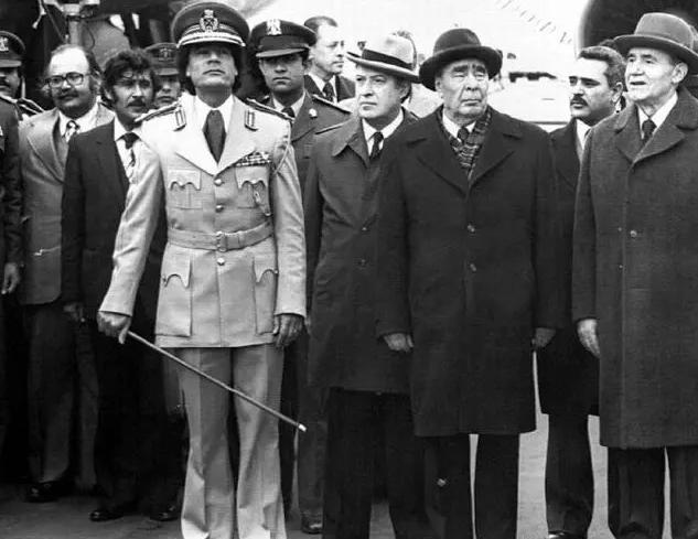 1978年，卡扎菲心血来潮突然想见勃列日涅夫，连个招呼也没打，就坐上专机一头扎进