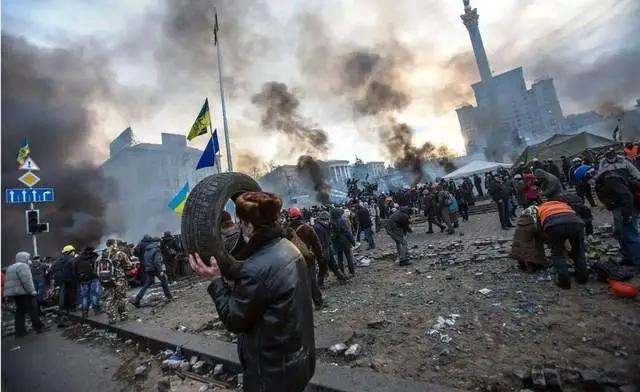 一场原本设想几周内解决的“特别军事行动”，如今成了跨越四个寒冬的持久战。普京在2