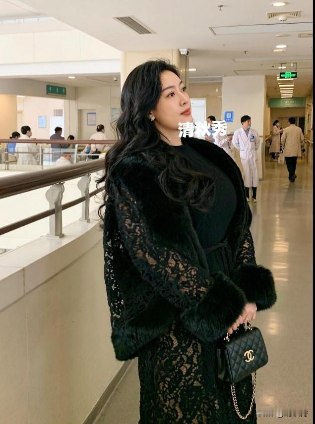 玩网络以来最大的感觉精神内耗，你最需要陪伴的时候都跑了，你风花雪月的时候都回来了