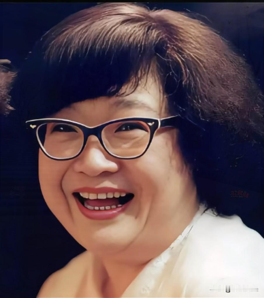 沈殿霞临终一通电话，戳穿成年人最体面的感情真相

坊间一直流传着沈殿霞最后的温柔
