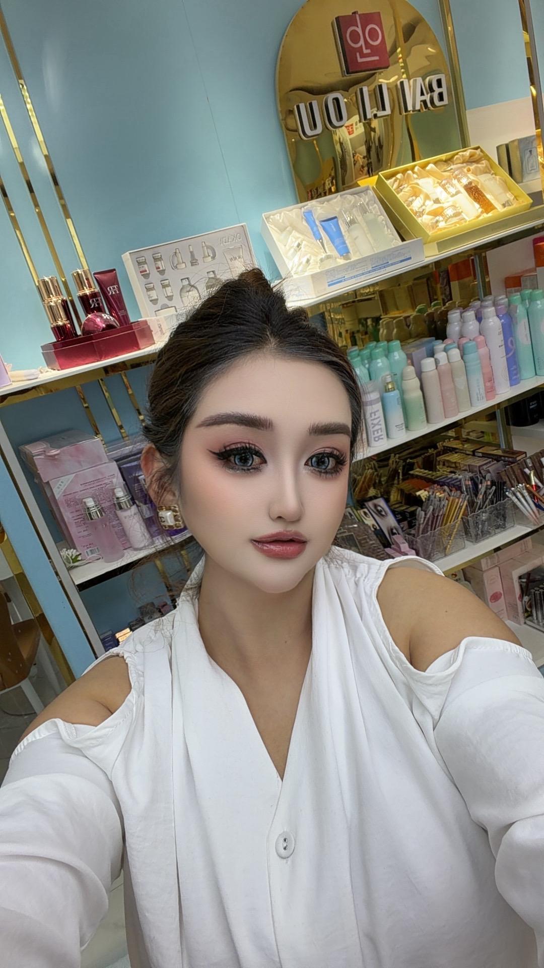 自拍 阿瓦提是个好地方