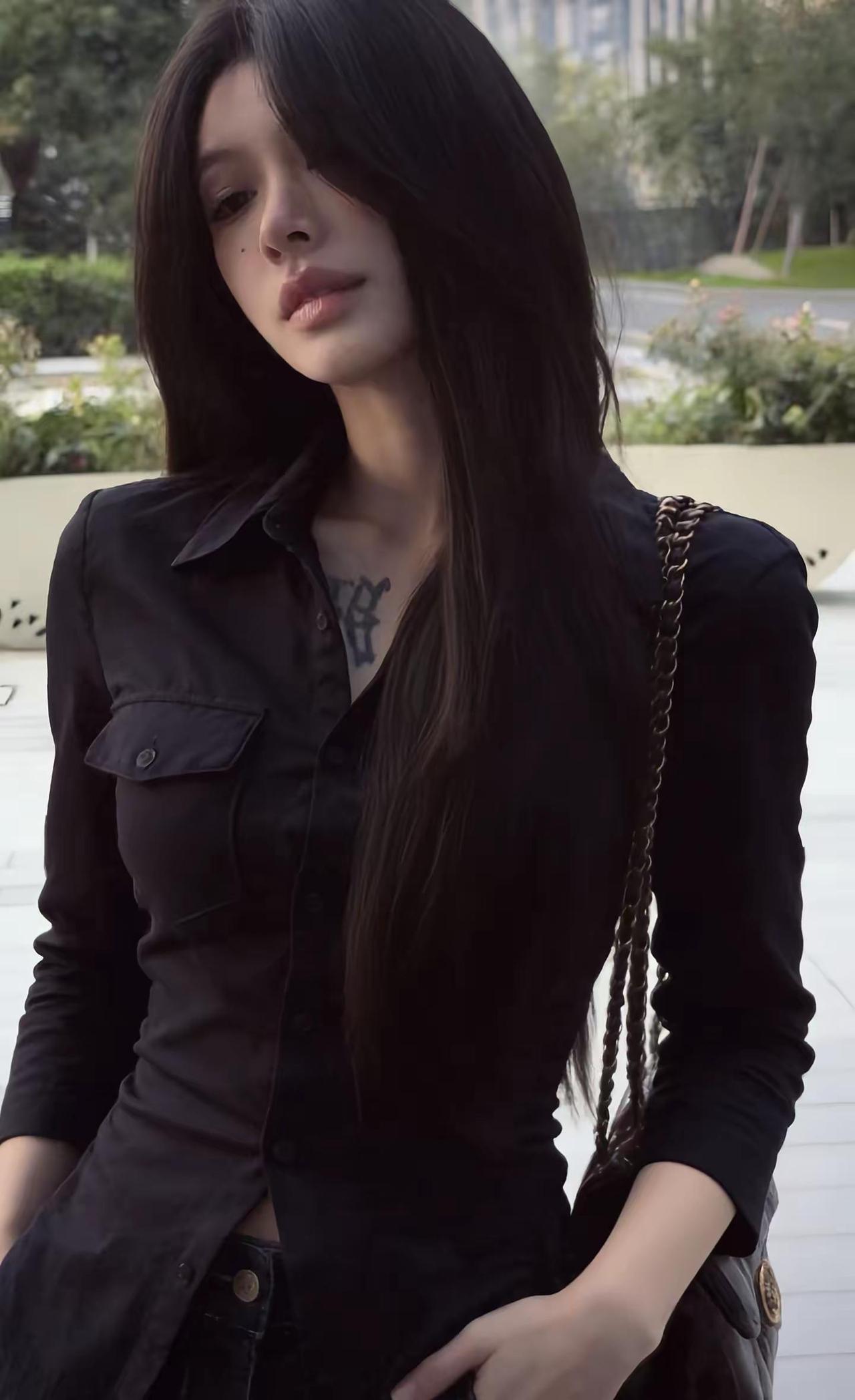 该死的你怎么还谈上了 这个时候你应该在疯狂的想我才对la 长发t 狮子座 甜妹