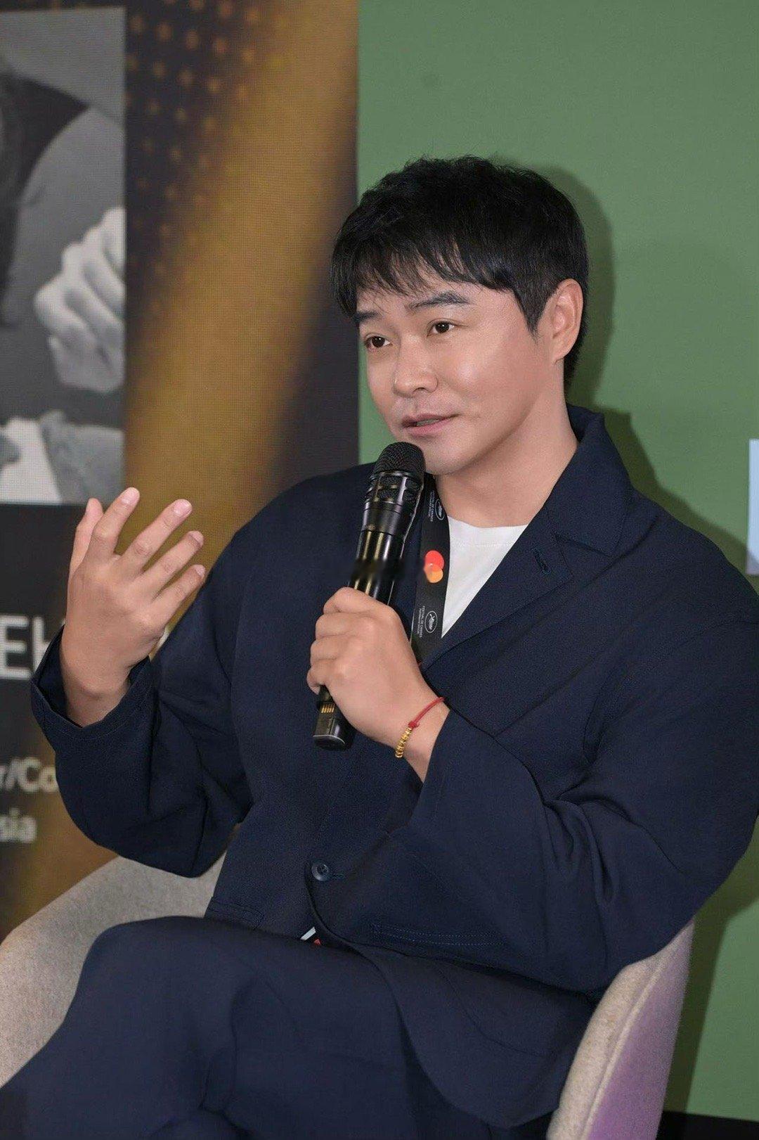 金鸡提名是认可更是佐证！陈思诚的专业从不含糊，《唐探1900》的镜头美学与深刻主