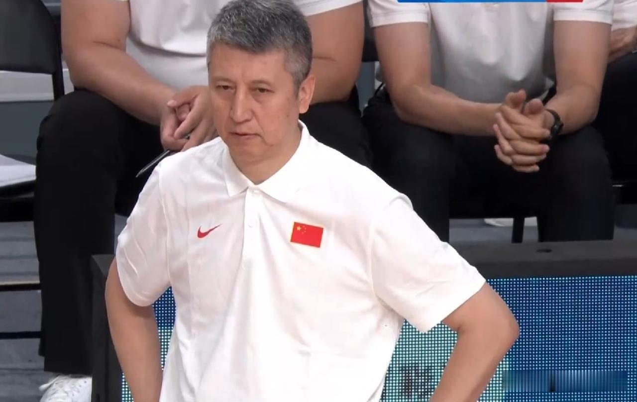 中国男篮已抵达杭州，为即将到两场热身赛做最后备战，主教练郭士强为备战7月份即将开