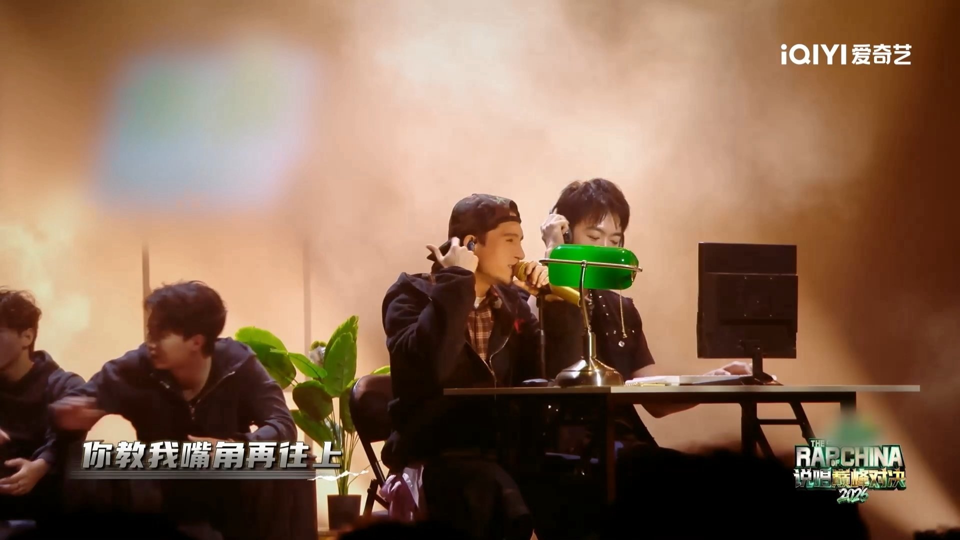 SHarK忘词但没淘汰网友调侃六边形战士唯独缺了记词这项技能，SHarK这场表演