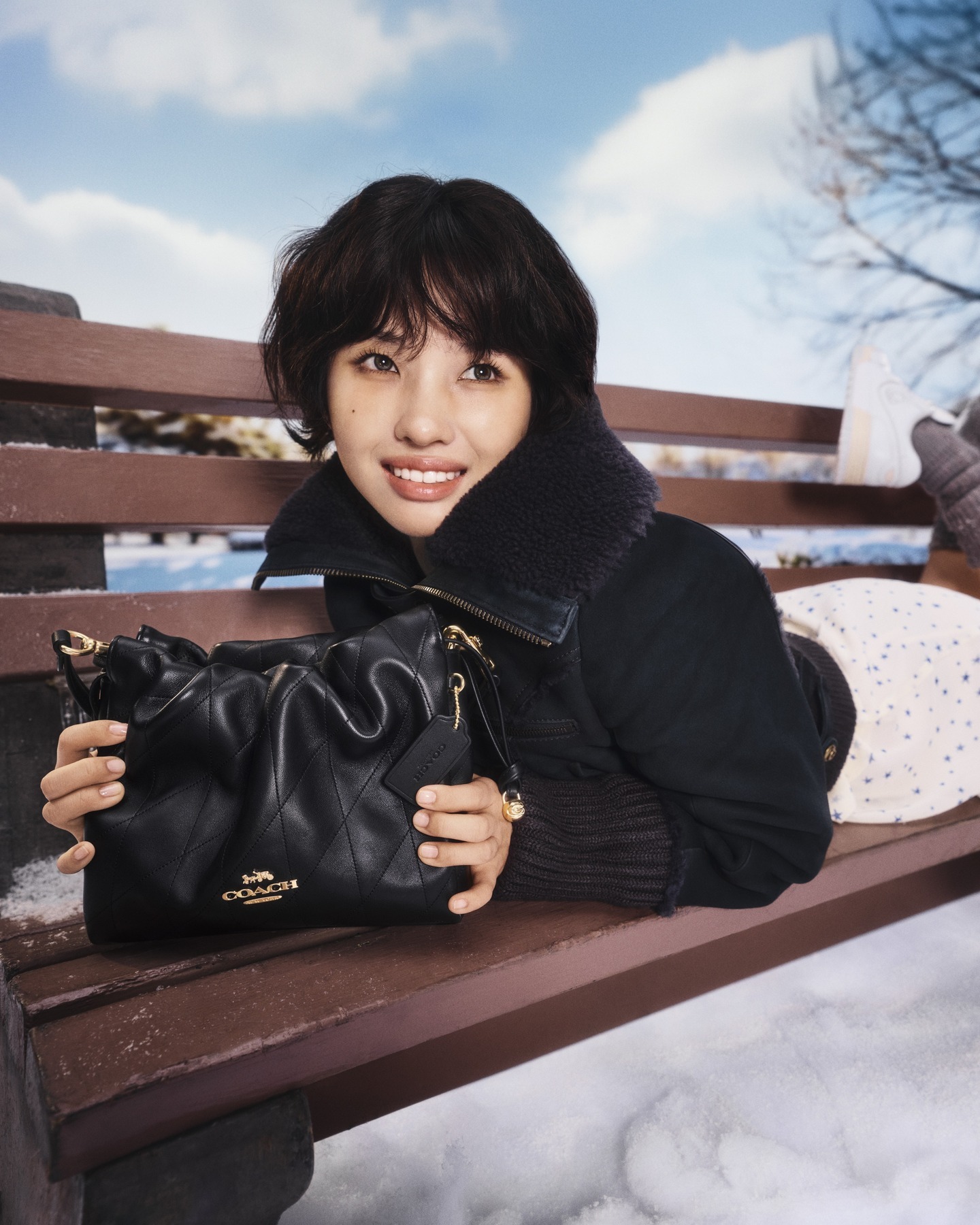 田小娟 x COACH Holiday 2025 CampaignCOACH全新