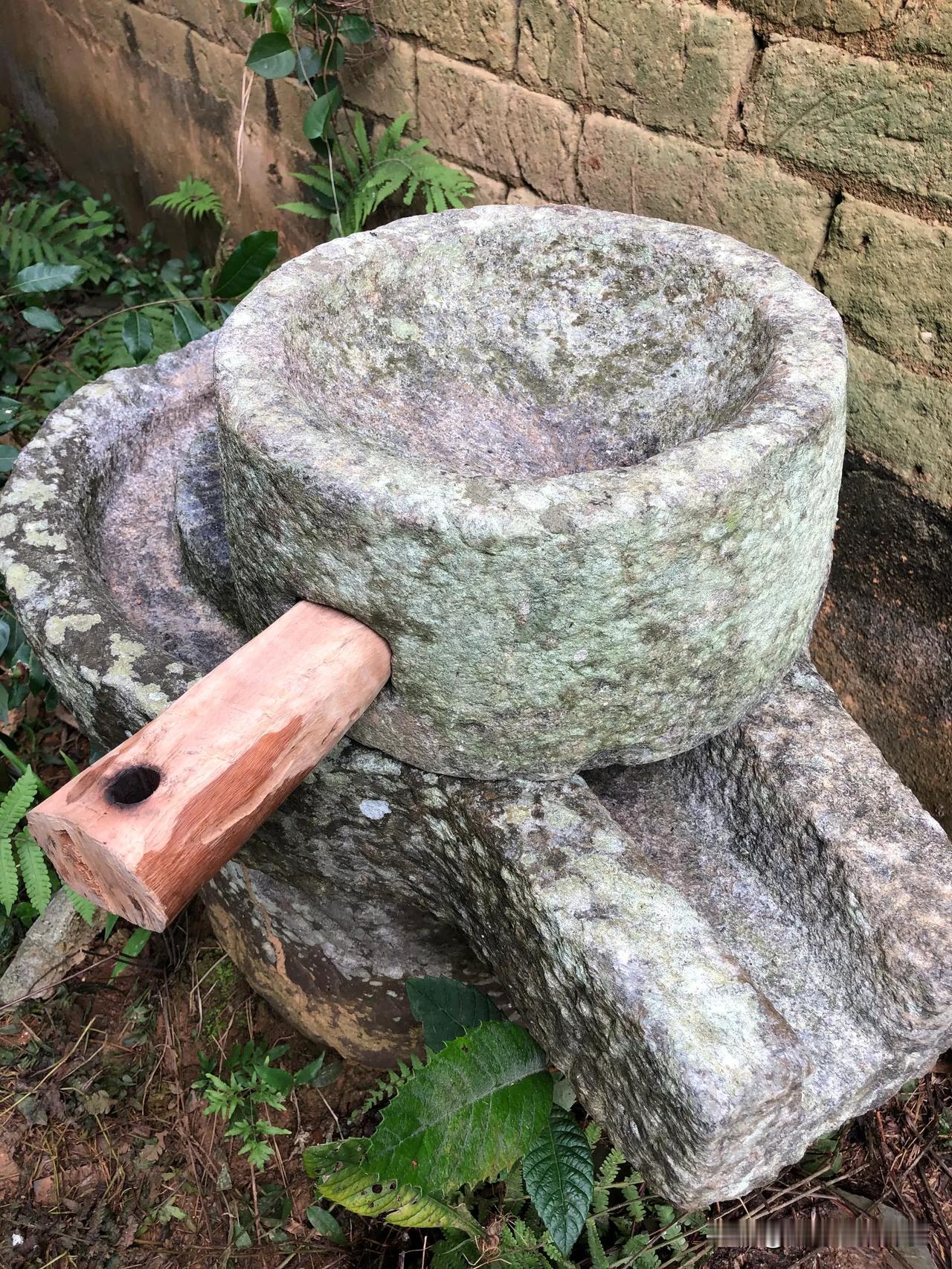 我家这神器已经200多岁了，有点小脾气，今天刚修理好，你家的呢？#家有古董#