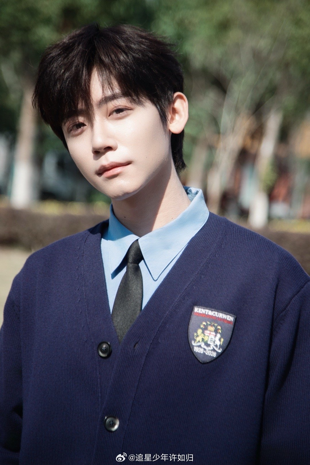 李卿回应逐玉风雨廊亭名台词 李卿现场被cue说台词这段确实精彩，先是试图蒙混过关