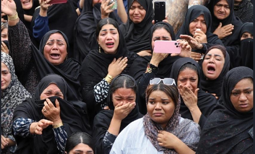 伊朗南部米纳布一所女生小学上周六遭美国与以色列联合空袭后，至少165名学生及教职