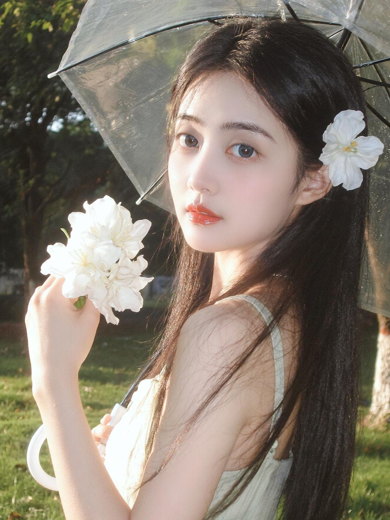 AI逆光花卉写真