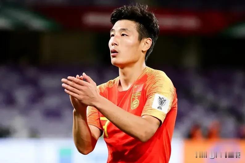 状态低迷的武磊！为何还能再度入选国足大名单？！国足新一期大名单引发争议[震惊]