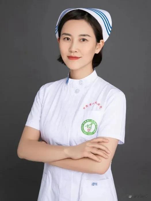 韩琳，甘肃省人民医院副院长，教授、主任护师，博士研究生导师！

看到简历，真的是