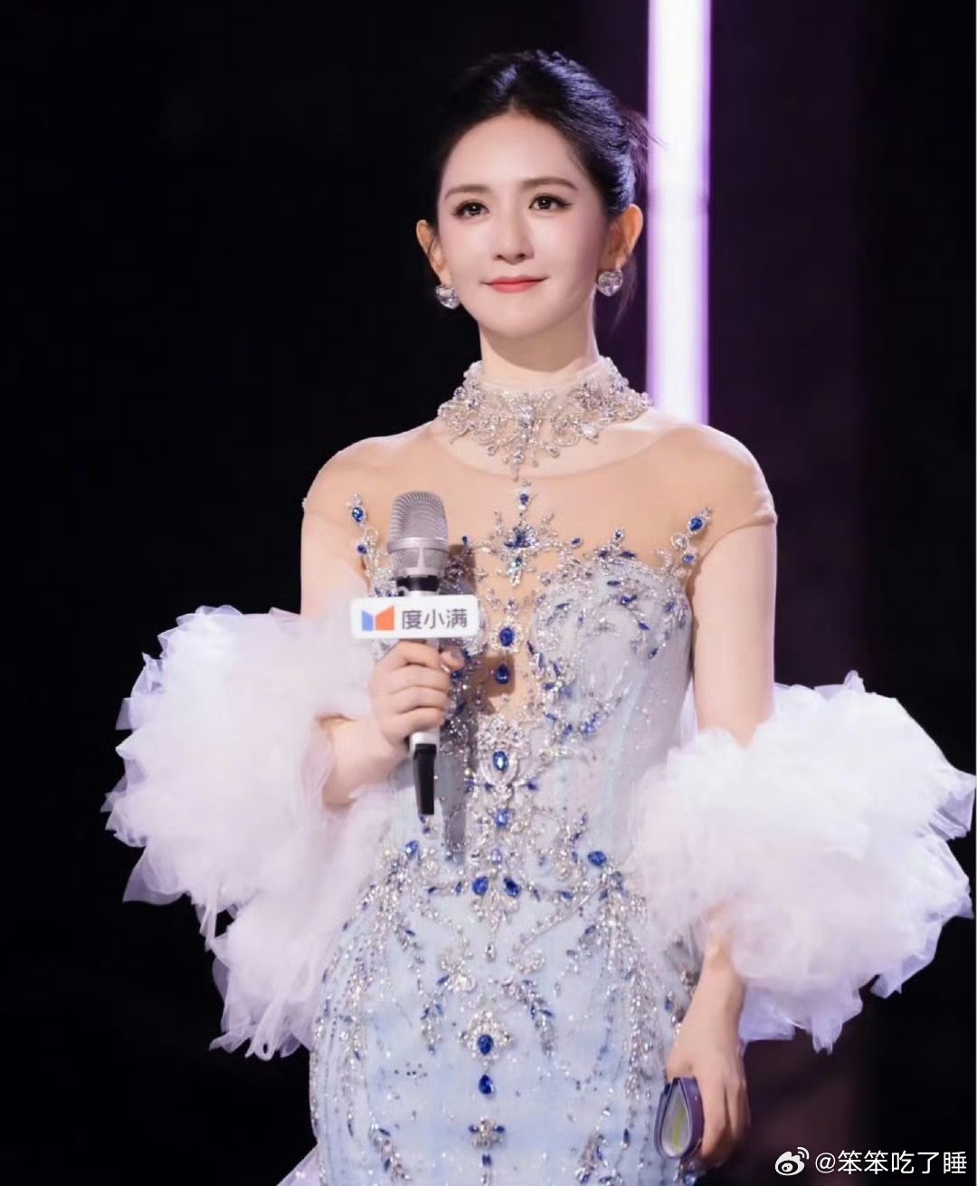 盘点那些谢娜主持过的舞台以文化为内核，以主持为桥梁，谢娜先后主持多场国家级影视文
