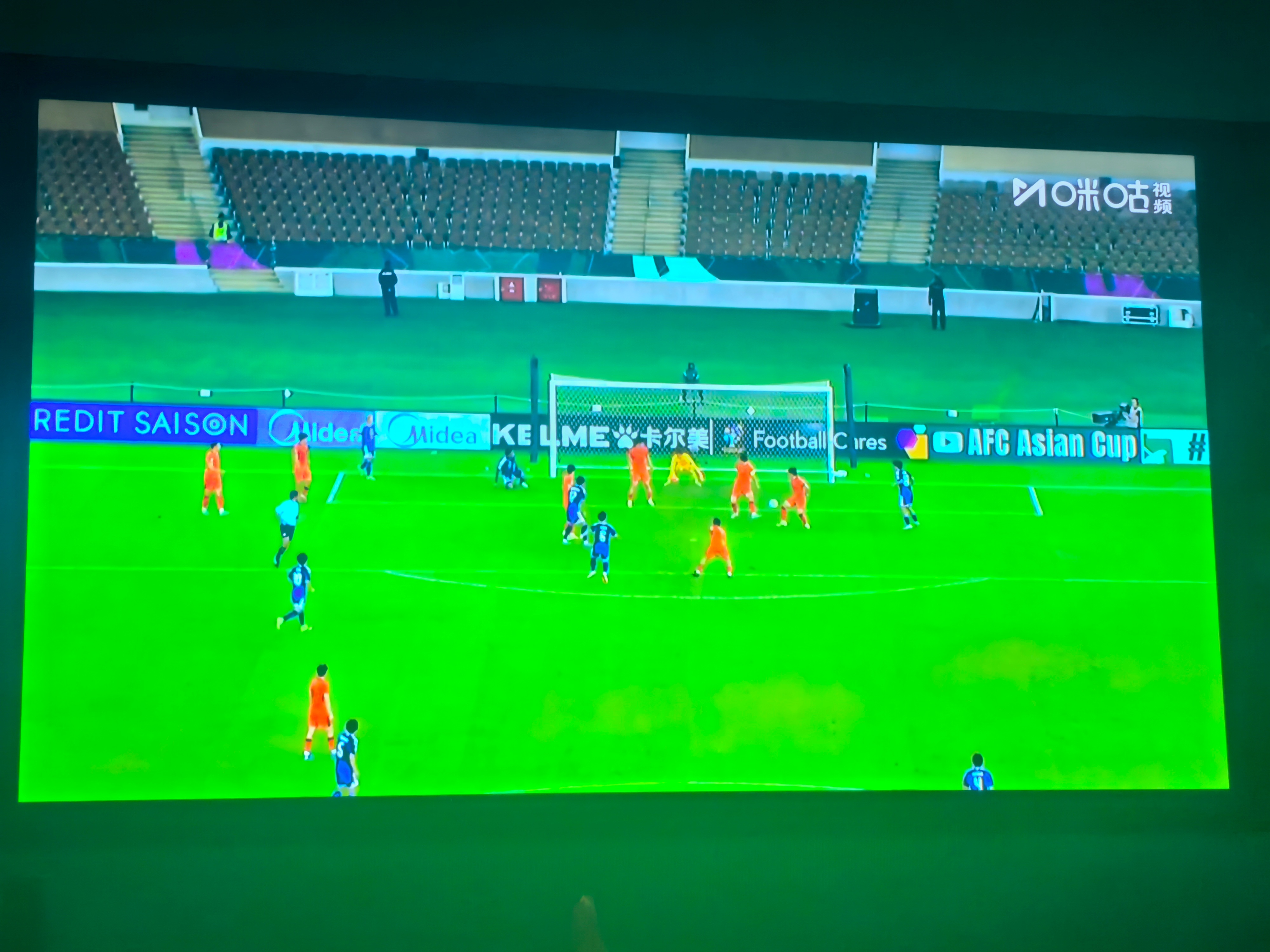 20分钟，u23国足0-2落后日本，总得来看差距还是很大。中国队这次进决赛依靠的