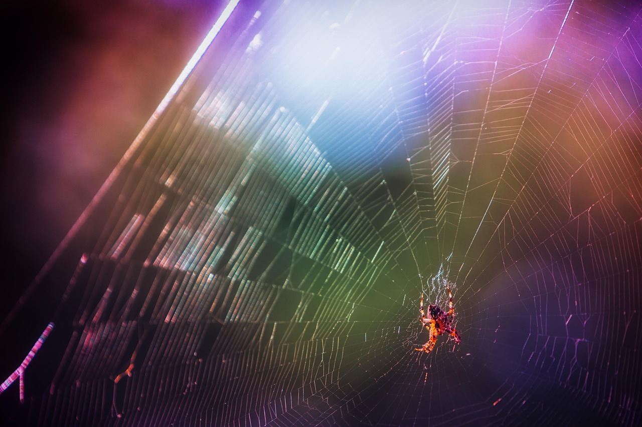逻辑折叠技术首次量产落地。Mate90搭载的麒麟2026（或为麒麟9050 Pr