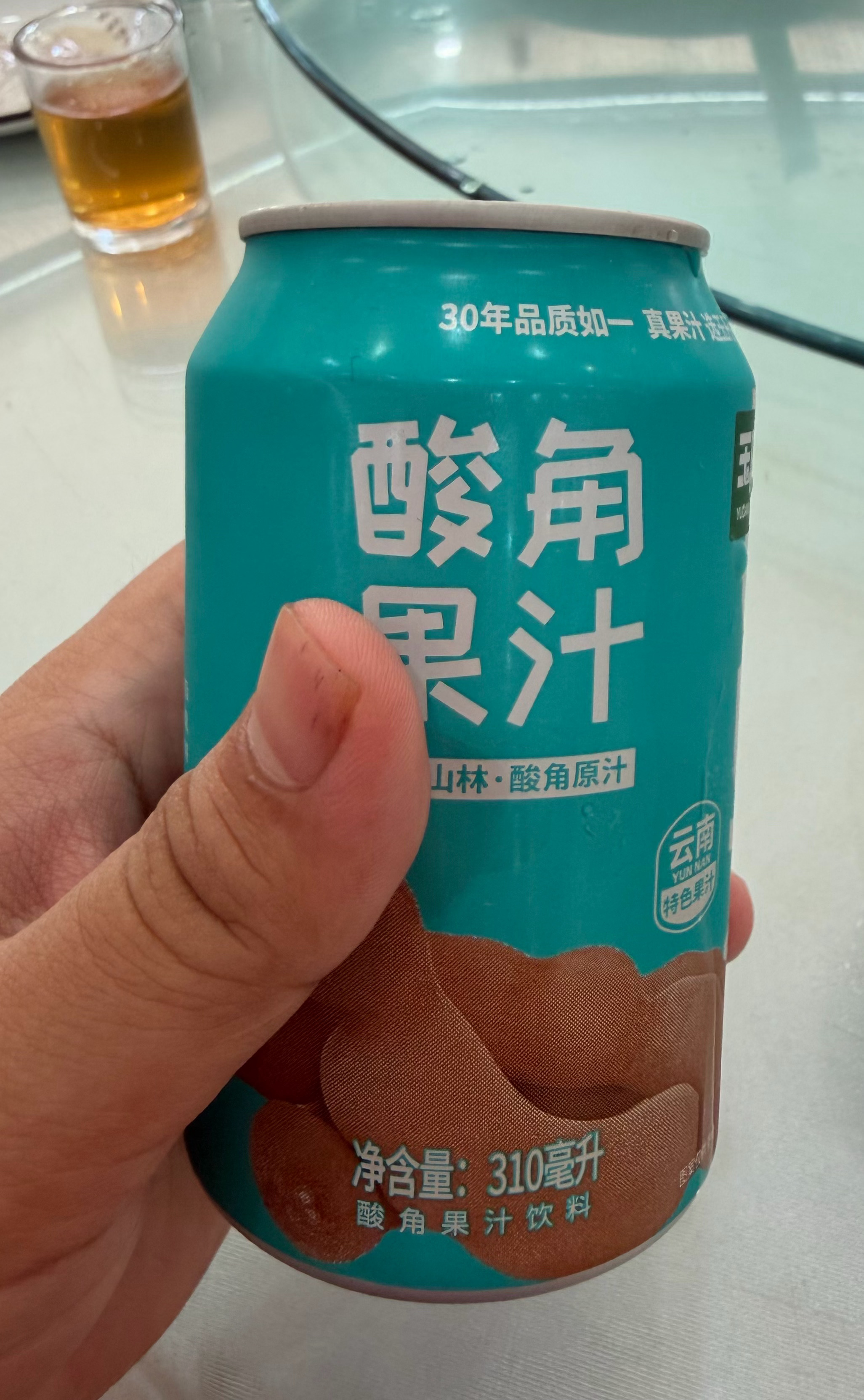 吃顿普洱墨江的通关鸡，要一锅168的通关鸡，看甜笋新鲜要清炒份，通关鸡感觉就是普