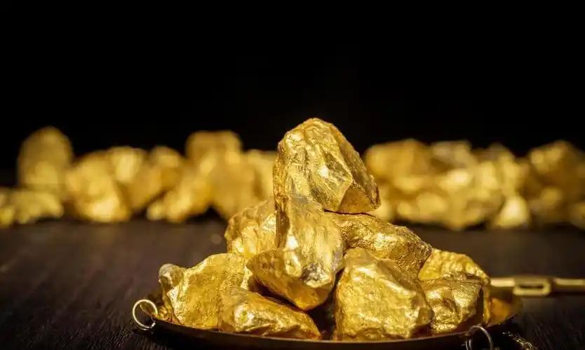 把1万、10万、100万、1000万对应成固定的人生状态，其实并不严谨，同样10