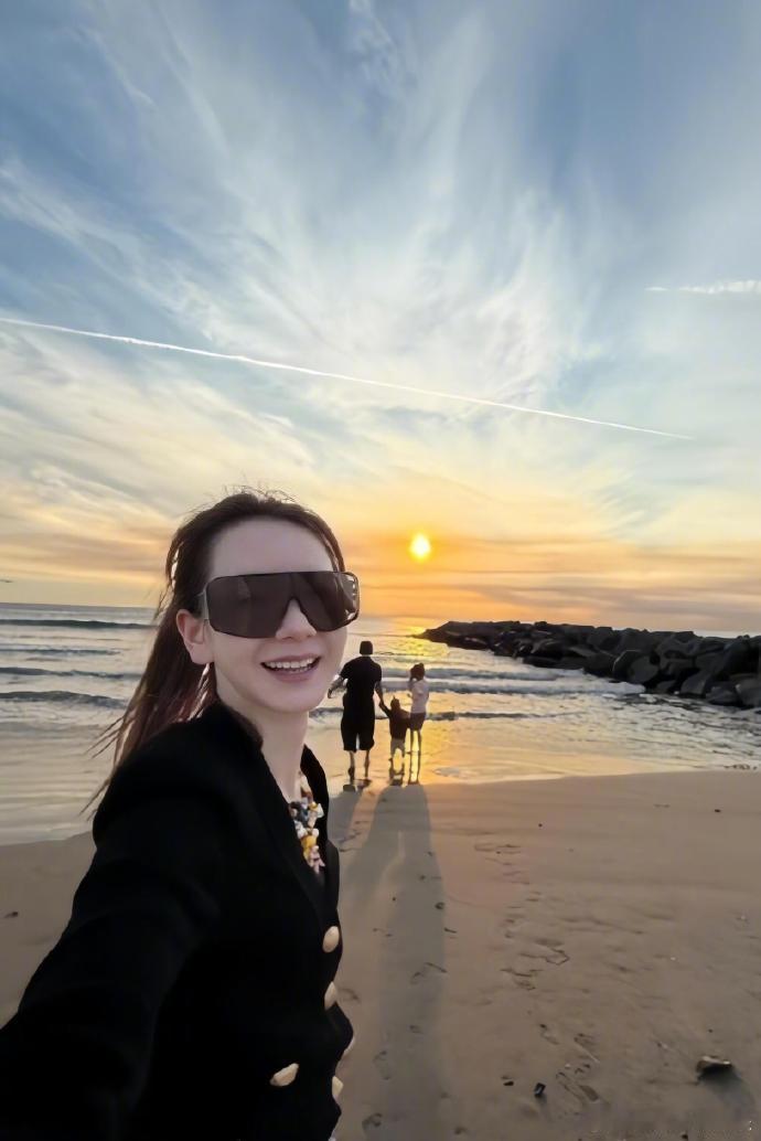 戚薇李承铉原来是长期主义父母狠狠被戚薇李承铉打动了！完全打破对明星家庭的刻板印象