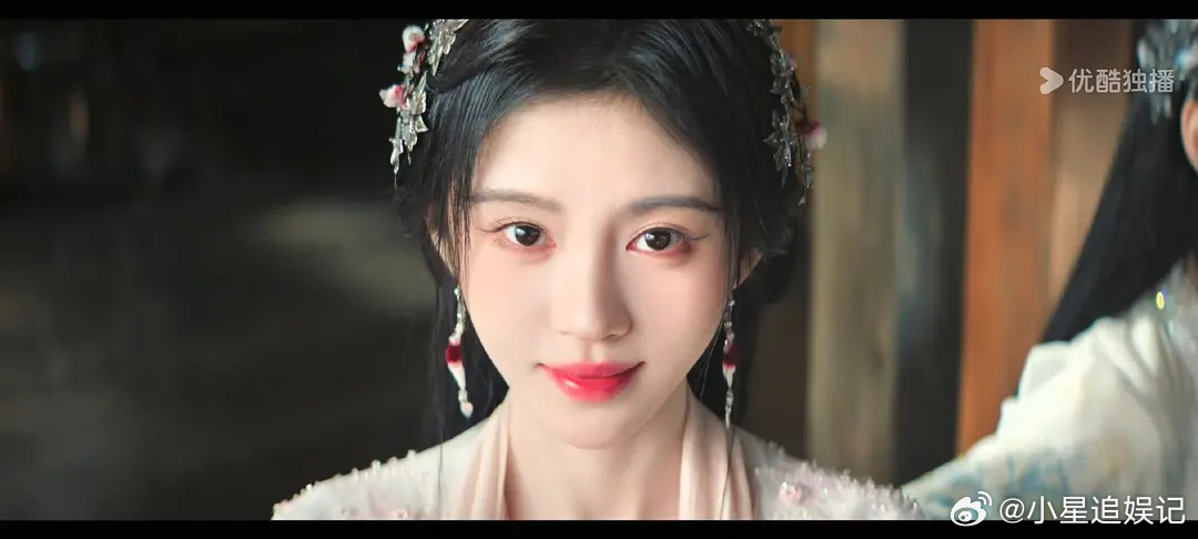 鞠婧祎🆚陈都灵，谁赢的更彻底？ 