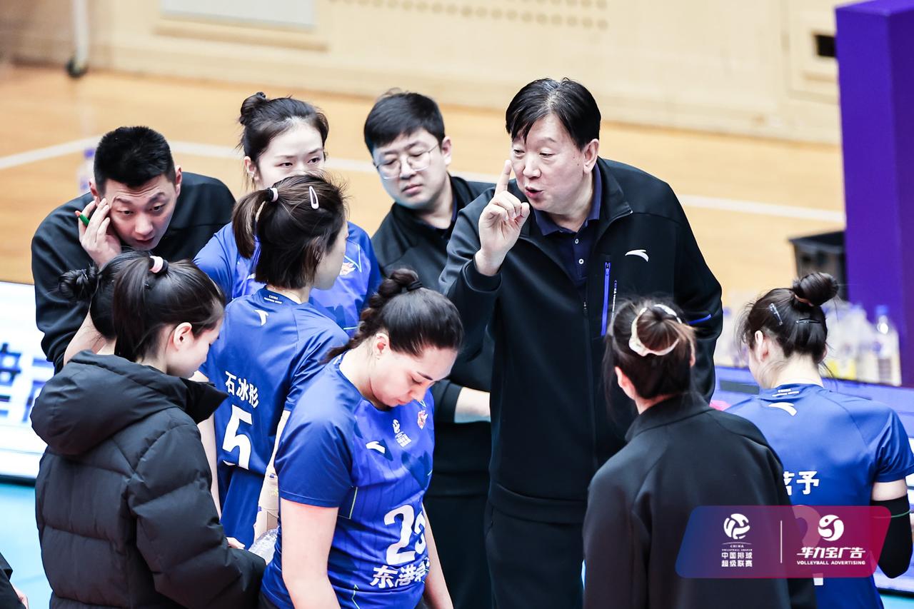 【女排联赛升降级赛赛程出炉】
中国女排超级联赛升降级比赛赛程出炉
A7辽宁 vs