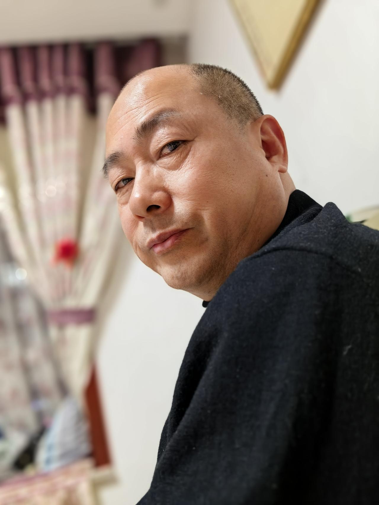 全红婵现象，胖东来现象，董宇辉现象，有个共同本质：草根。
歪曲网暴泼脏水，无所顾