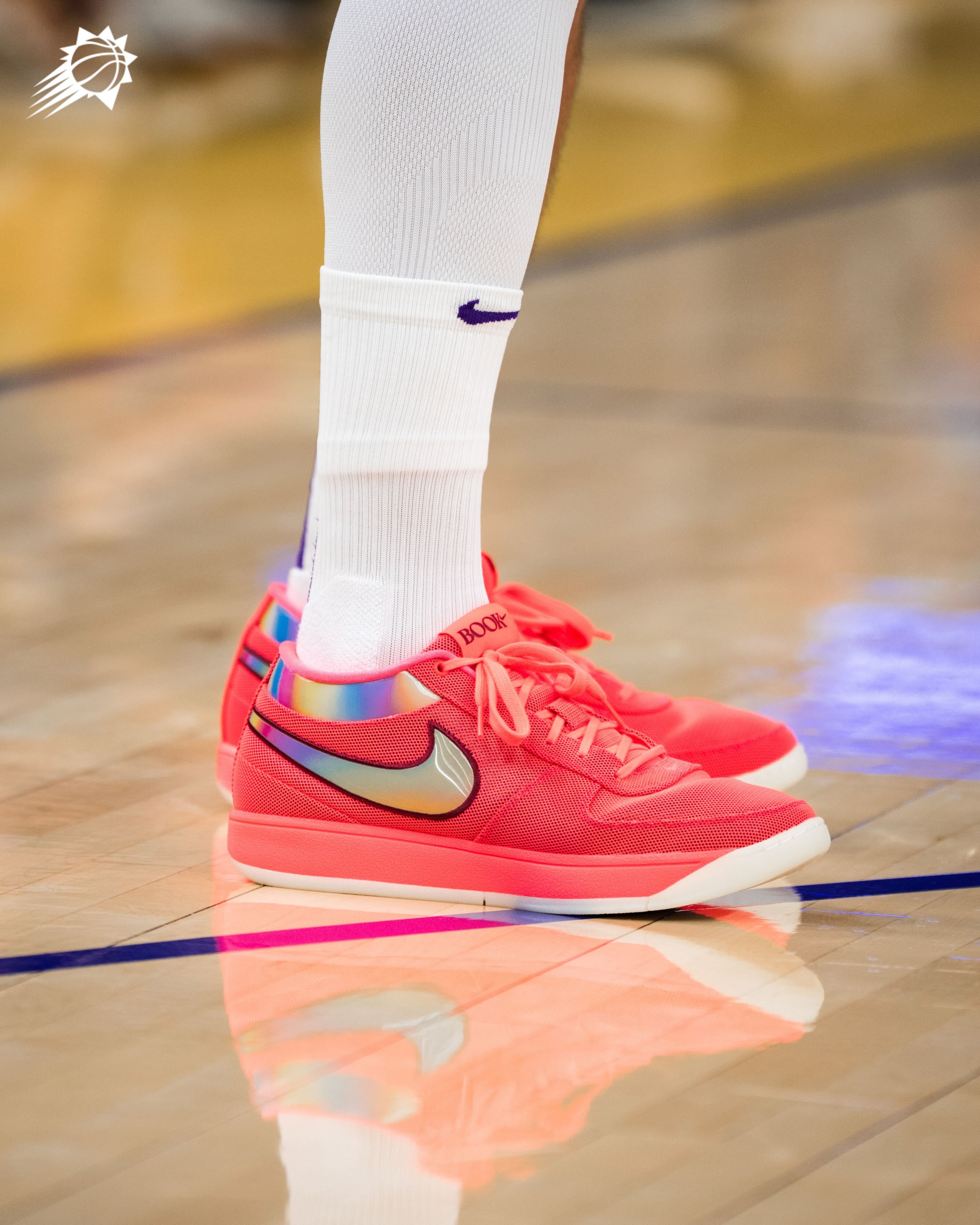 今日布克上脚！！布克一代配色分享：Desert Aurora Flip PE ?