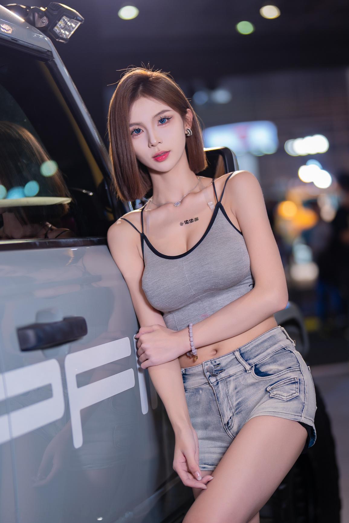 聆听猎人的车展日记猎人在东莞改装车展猎人与车展 2025 东莞ait改装车展想把