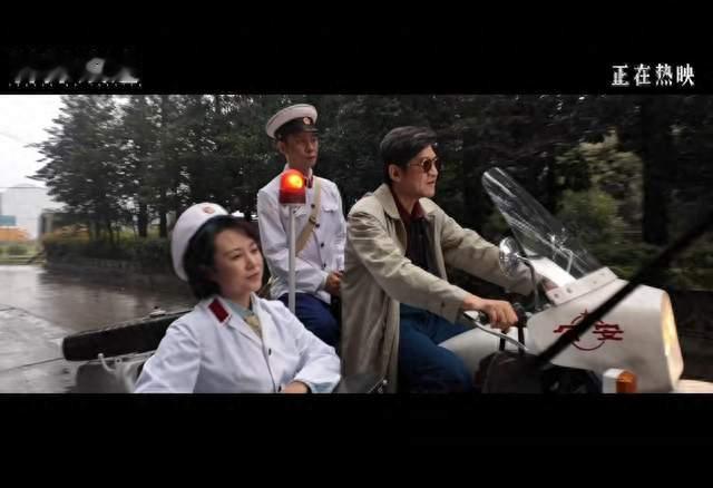 口碑爆棚！《神探之痕迹》剧情硬、立意深点燃观众热情！