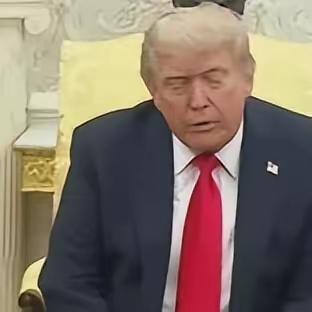 如果美国的 800 多架战斗机全扑向中国，解放军能不能扛住？不夸张的说，美国如果