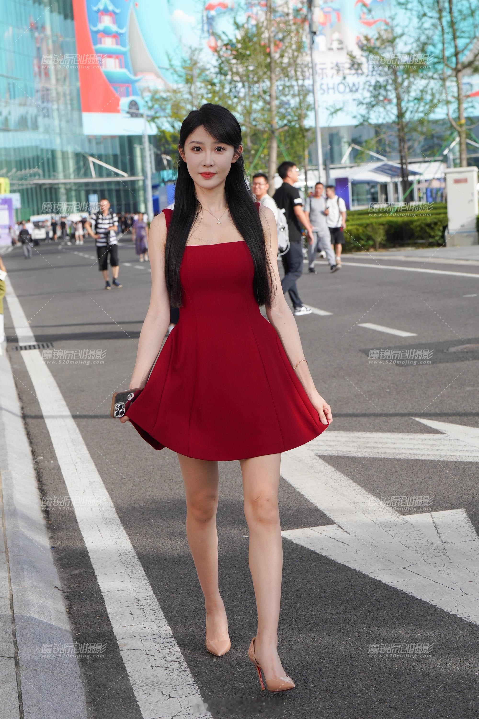 小姐姐的百褶裙！潮流穿搭 ​​​