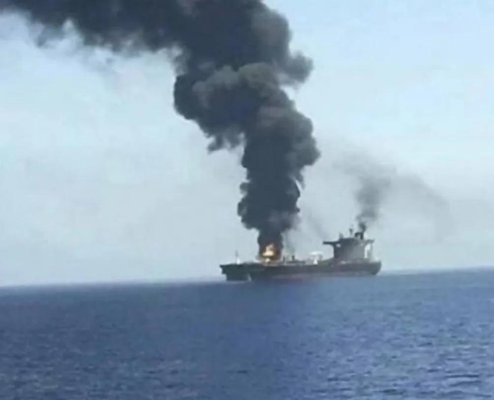 今天，装载有生物柴油的大西洋天鹅号货船在红海南部水域遭到了来自也门胡塞武装的攻击